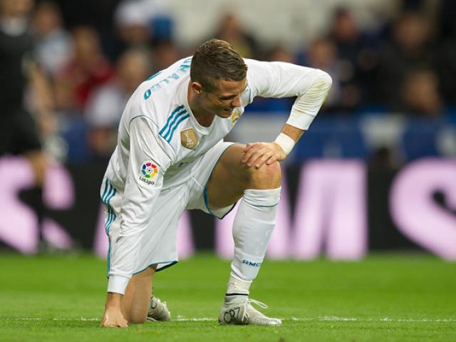 Ronaldo dứt điểm 48 ăn 1: ”Cùn” không có nghĩa sa sút thảm hại