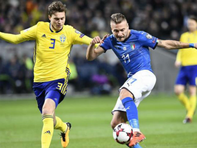 Lindelof cản Italia dự World Cup 2018: Mourinho và Ibrahimovic hả hê