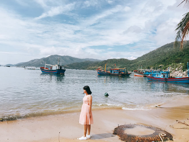 Những &#34;thiên đường&#34; ẩn giấu đẹp bất chấp nắng mưa ở xứ &#34;hoa vàng cỏ xanh&#34; - 13