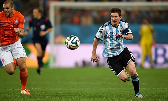 Nga - Argentina: Messi lạc lối, &#34;siêu nhân&#34; thăng hoa phút cuối - 1