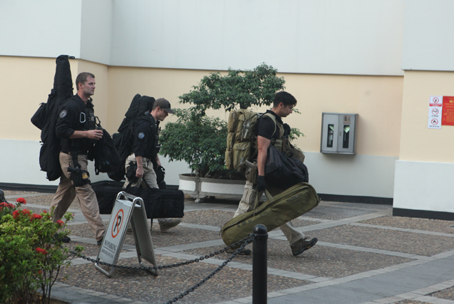 Tổng thống Donald Trump rời Hà Nội, kết thúc chuyến thăm Việt Nam - 12