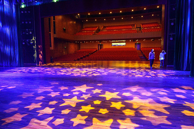 Có gì trong Cung hữu nghị Việt - Trung trị giá 800 tỉ ở Hà Nội? - 8