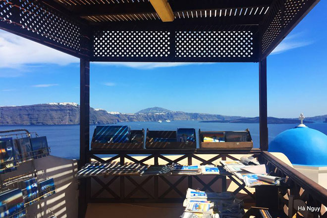 Santorini - Những điều nhất định phải biết về &#34;hòn đảo của các thiên thần&#34; - 24