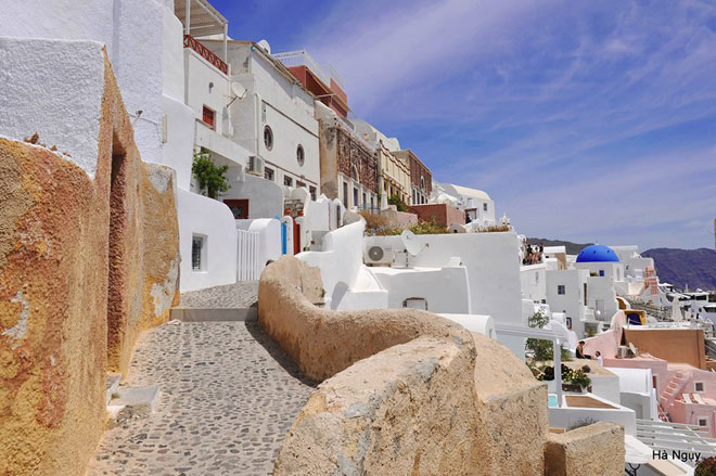 Santorini - Những điều nhất định phải biết về &#34;hòn đảo của các thiên thần&#34; - 30