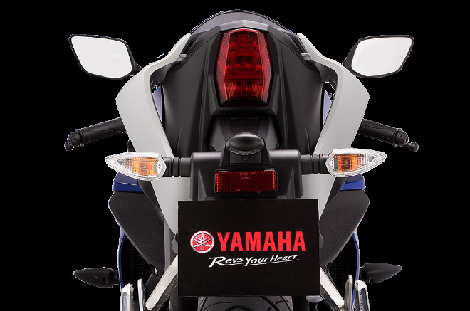 Cận cảnh Yamaha R15 mới ra thị trường Việt, giá 92,9 triệu đồng - 9