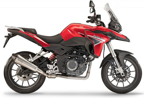 Benelli TRK 251 hoàn toàn mới chính thức trình làng - 2