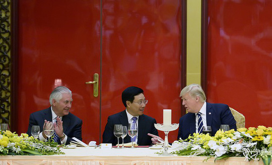 Nóng 24h qua: Ủy ban Kiểm tra Trung ương kỷ luật nhiều cán bộ cấp cao - 2