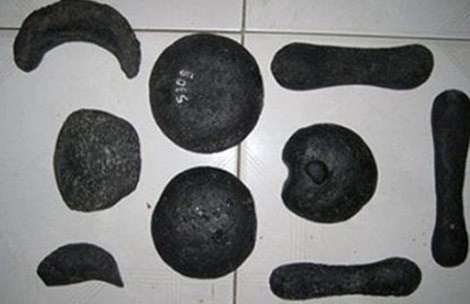 Chuyện chưa biết về ông trùm có hàng chục bà vợ - 2