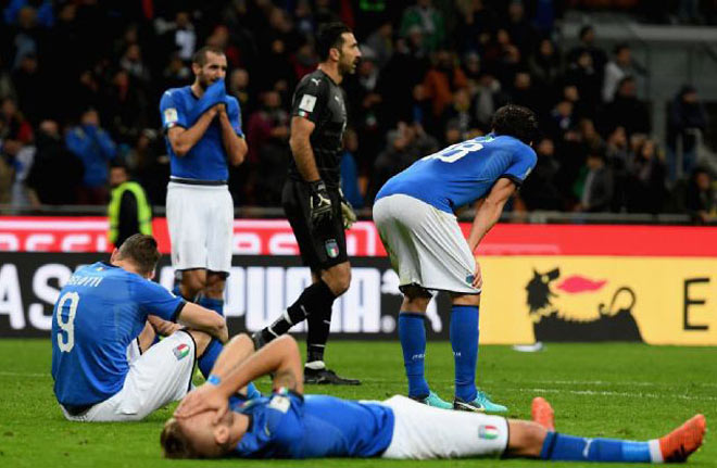 ĐT Italia và cú sốc 60 năm: Lỡ World Cup chỉ là khởi đầu thảm họa - 1