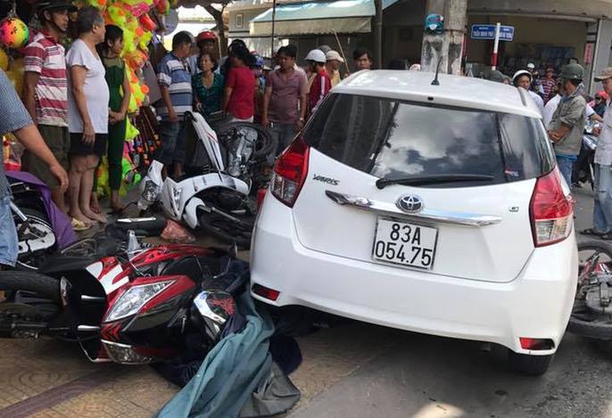 Diễn biến mới nhất vụ thượng úy công an chạy ô tô tang vật gây tai nạn - 4