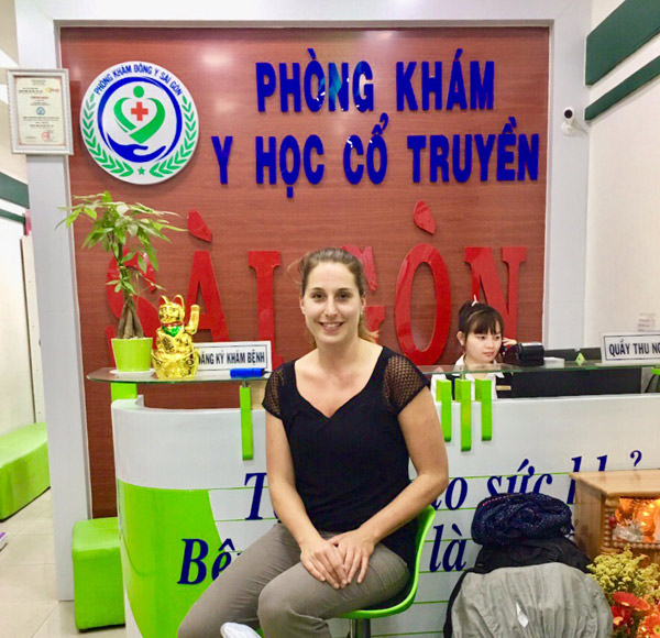 Nguyễn Thùy Ngoan – vị bác sĩ đông y trị bệnh xương khớp thu hút cả người nước ngoài - 5