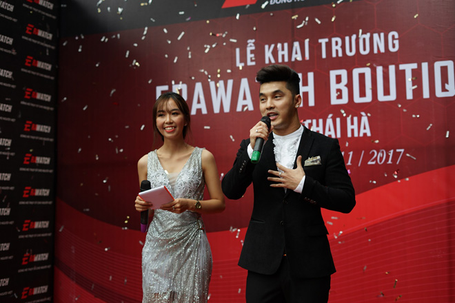 Ưng Hoàng Phúc dự lễ khai trương showroom mới của Erawatch - 5