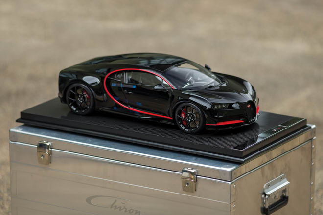 4 triệu USD để sở hữu Bugatti Chiron phiên bản "Batmobile" - 2