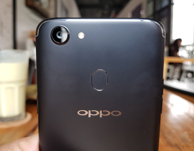 Đánh giá Oppo F5: màn hình tràn viền, camera &#34;ngon&#34; giá rẻ - 8