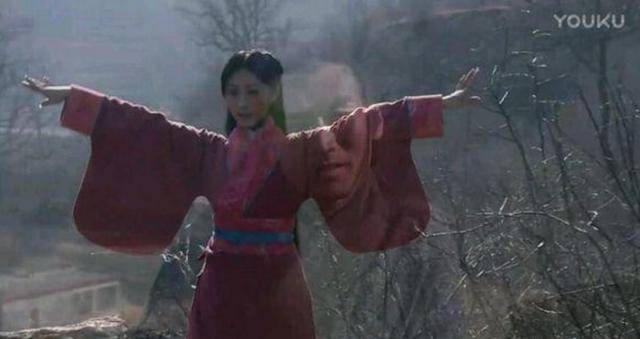 Những hạt sạn khiến khán giả không thể nhịn cười trong phim cổ trang - 3