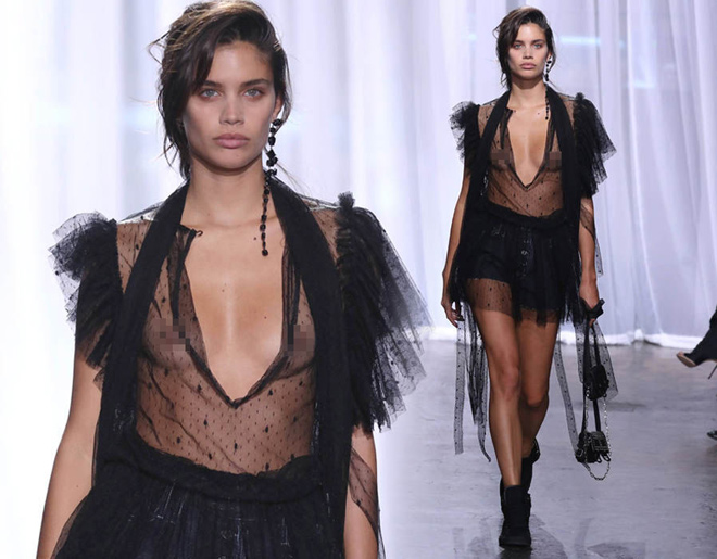 Sở thích không mặc áo của chân dài bị nhầm là bạn gái Ronaldo - 9