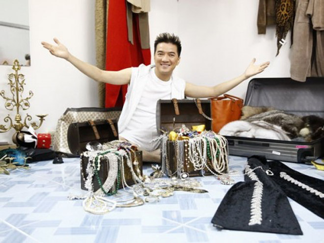 U40, 50 chẳng yêu ai, những quý ông sở hữu gia sản "khủng" của Vbiz - 4