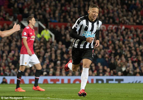 Chi tiết MU - Newcastle: "Quỷ đỏ" tưng bừng phô diễn (KT) - 4