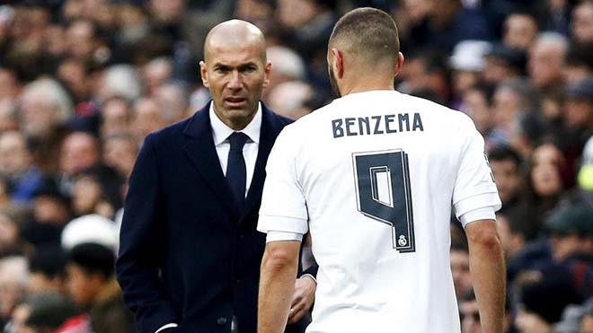 Tin HOT bóng đá tối 21/11: Zidane thất vọng với Benzema, dọa tống lên ghế dự bị - 1