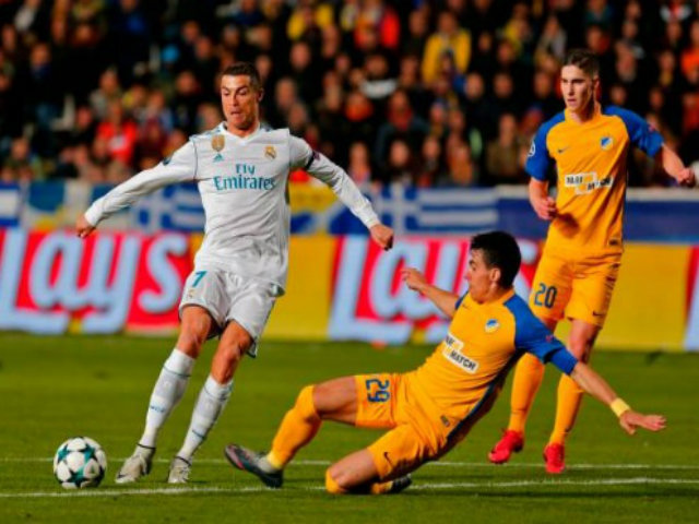 APOEL Nicosia - Real Madrid: Cú đúp siêu sao, tưng bừng 6 bàn