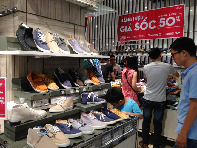 Cơn bão hàng hiệu khuấy động Aeon Long Biên - 5