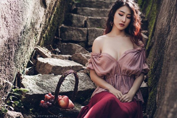 DJ Oxy: "Tôi chăm sóc vòng 1 từ thuở 16" - 4