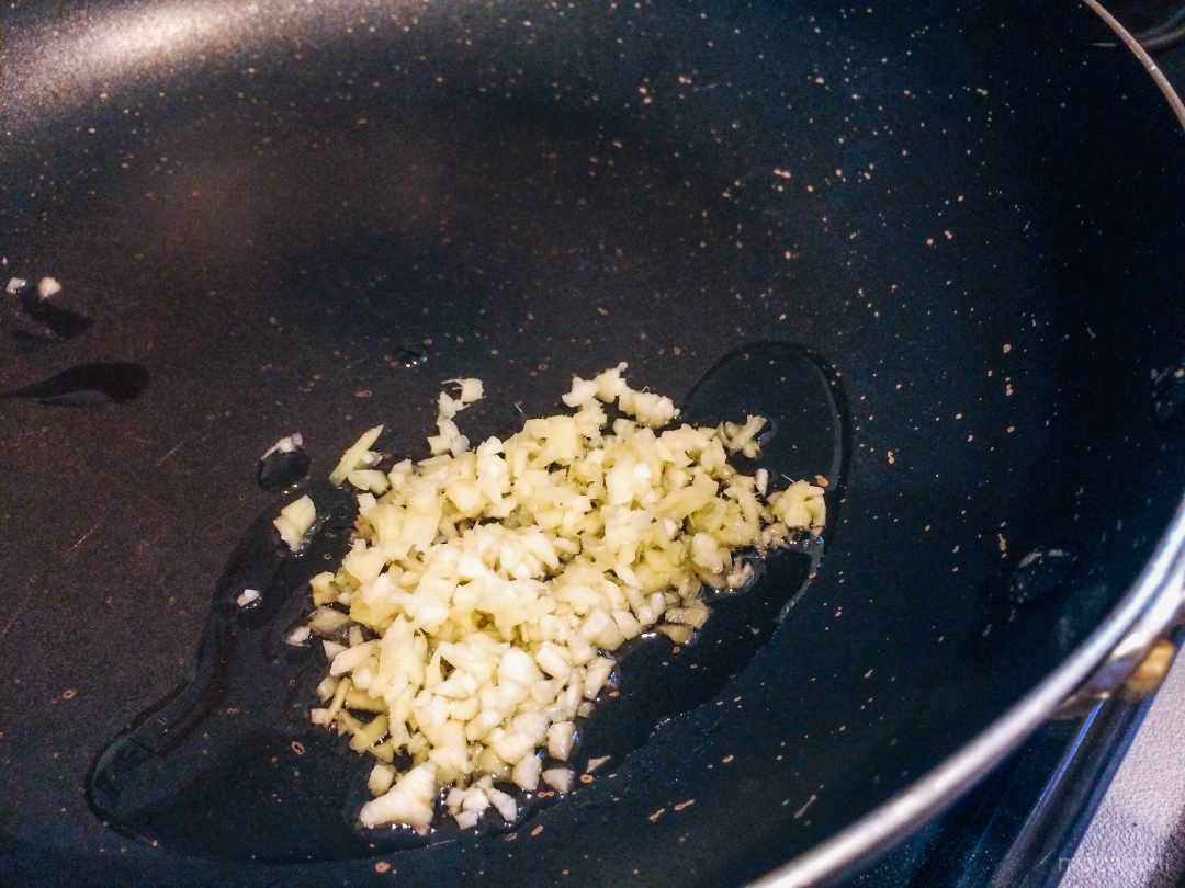 Lạ miệng, đưa cơm không tưởng với món kho quẹt miso ngày lạnh - 2