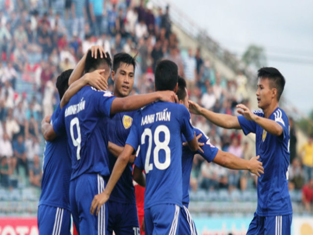 Quảng Nam ngây ngất vô địch V-League, nhận thưởng 3 tỷ đồng