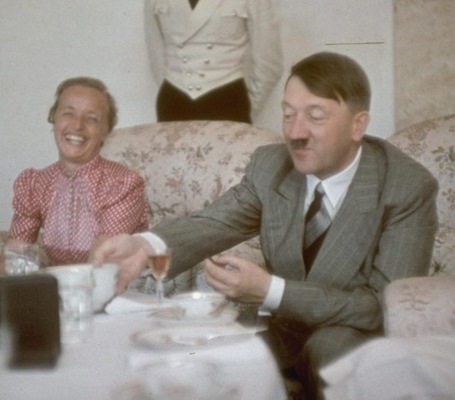 Đầu bếp tiết lộ thói quen ăn uống lạ của Hitler - 1