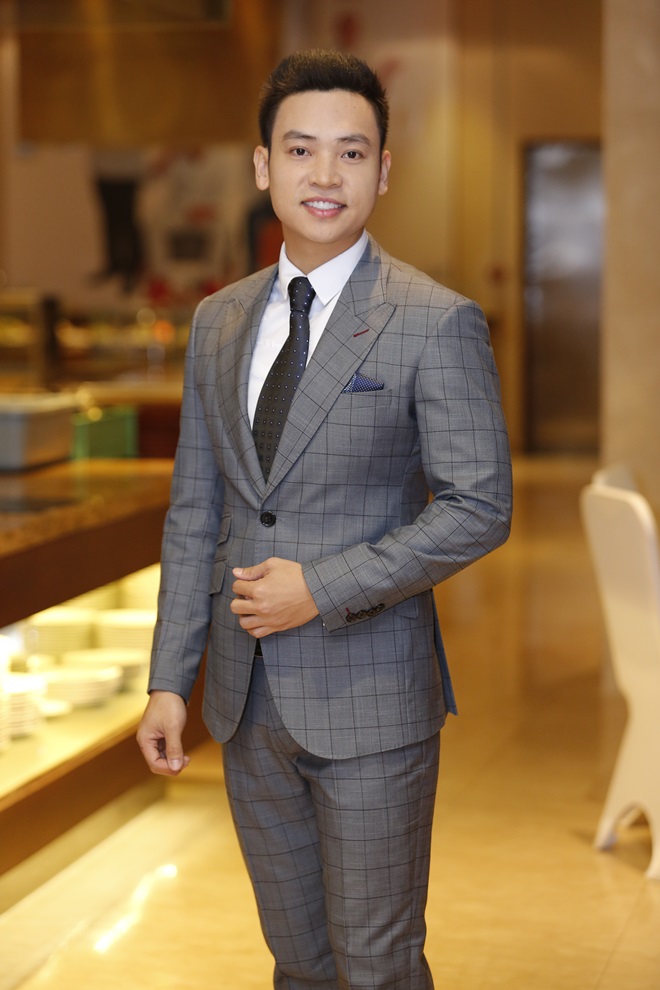 Tiệc cưới sang trọng của Nhật Thủy và chồng đại gia hơn 14 tuổi - 5