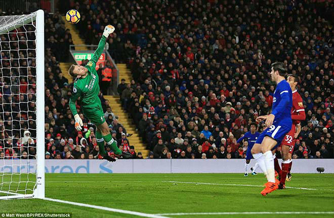 Góc chiến thuật Liverpool - Chelsea: Salah ngang trình Hazard, Klopp “điên” như Conte - 2