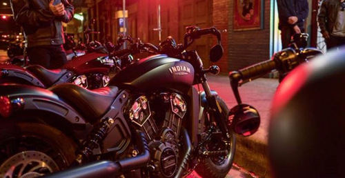 2018 Indian Scout Bobber ra mắt, giá gần nửa tỷ đồng - 3