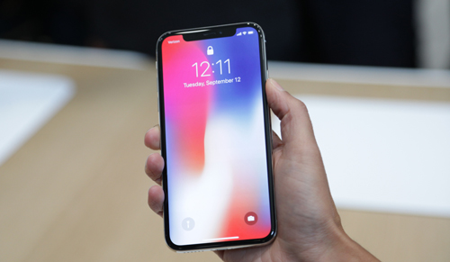 Apple lý giải thời gian giao hàng iPhone X được rút ngắn - 2