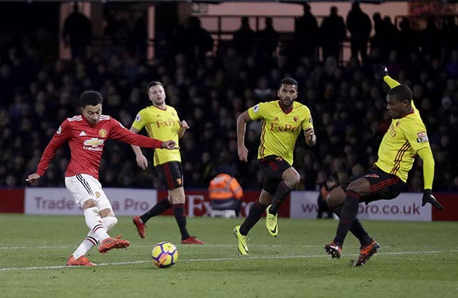 MU đấu Arsenal: Mourinho ủ mưu “Fergie time” để bắt nạt Wenger - 3