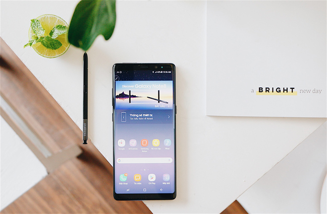 Mua trả góp không lãi suất smartphone tràn màn hình thời thượng tại FPT Shop - 1