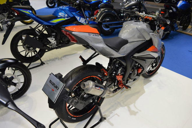 Suzuki GSX-S150 độ áo sợi carbon đẹp cuốn hút - 4