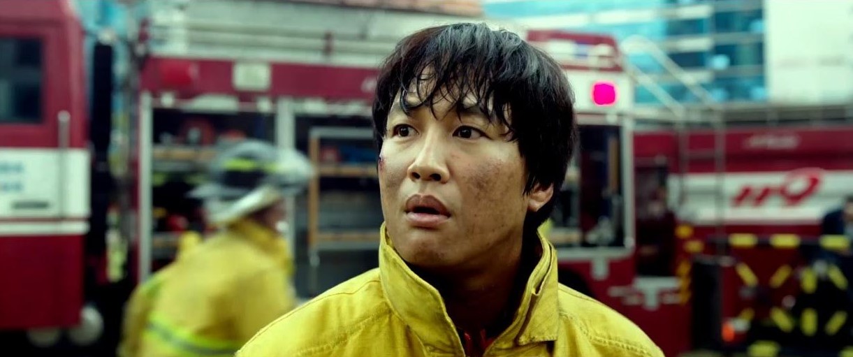 Phim siêu anh hùng Việt "đối đầu" bom tấn Hàn và Mỹ trong mùa Giáng Sinh - 7