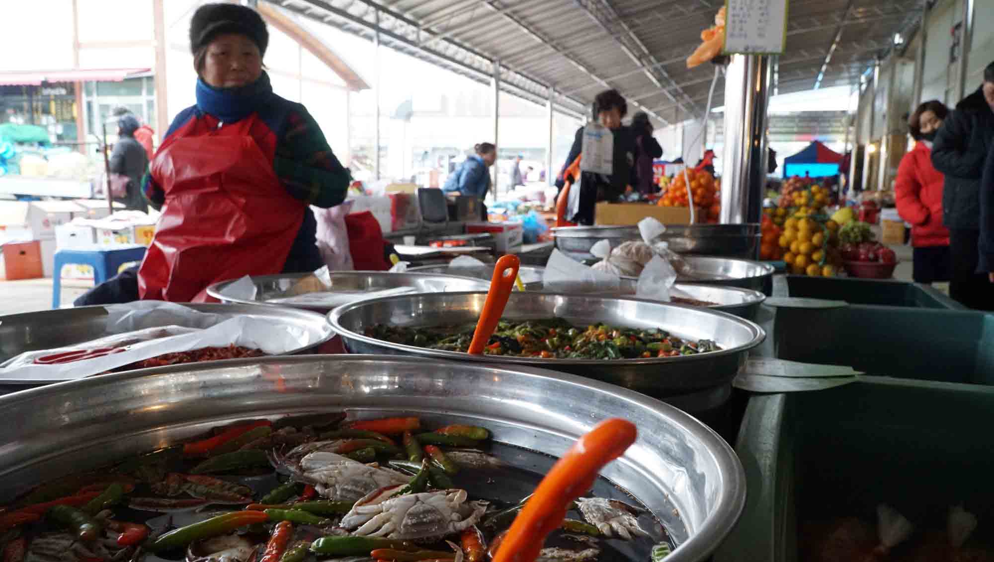 Lạc vào chợ "cổ" toàn... người già ở xứ sở Kim Chi - 3