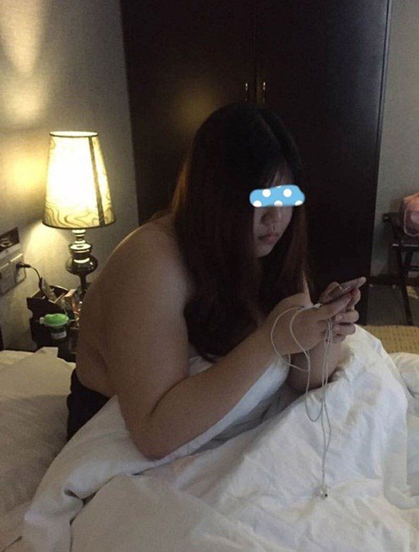 Chân dung 3 nàng hot girl trên mạng khiến mày râu khiếp vía - 9