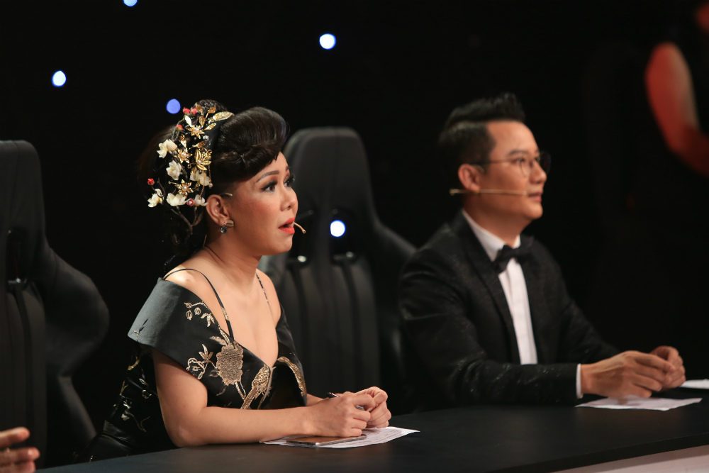 “Thần đồng” bé Châu suýt bị loại khỏi gameshow vì ảo thuật kém - 8