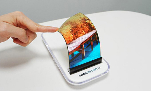 Samsung sớm tung điện thoại uốn dẻo Galaxy X nhằm &#34;phủ đầu&#34; Apple - 1
