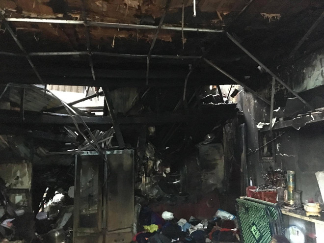 Vụ cháy 3 người chết ở SG: Chồng nhiều lần lao vào “biển lửa” cố cứu vợ và 2 con - 2