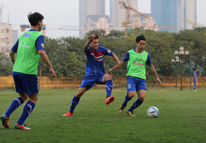 HLV Park Hang Seo tung chiêu, muốn biến Công Phượng thành chiến binh - 5