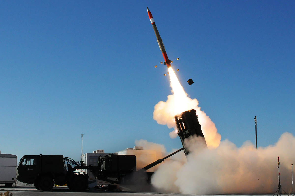 Sốc: Mỹ có thể không đánh chặn được tên lửa Triều Tiên - 1