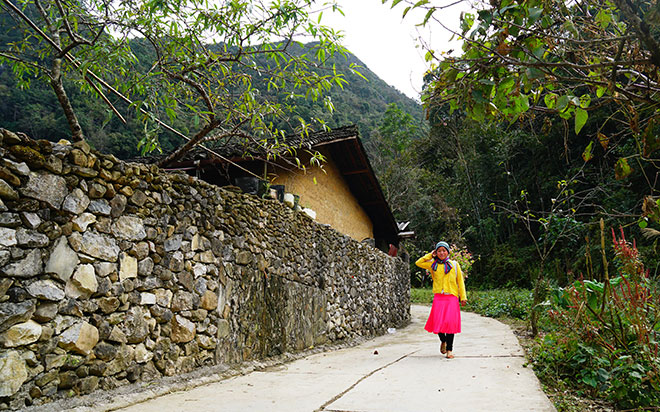 Ở Hà Giang, có một ngôi nhà cổ đẹp lạ ẩn mình giữa cao nguyên đá - 14