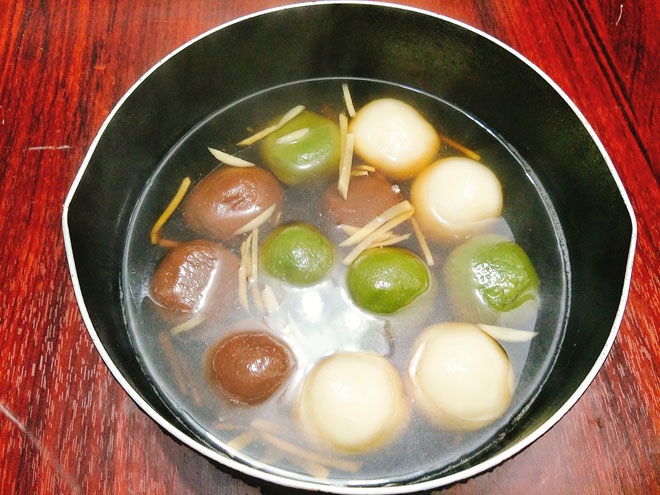 Sáng mùa đông có bát chè trôi nước ngọt ngào, nóng hổi là nhất! - 9