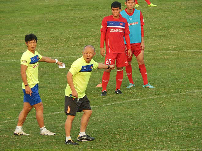 U23 Việt Nam đá giải Thái Lan: Park Hang Seo &#34;giấu bài&#34;, đối thủ khó lường - 1