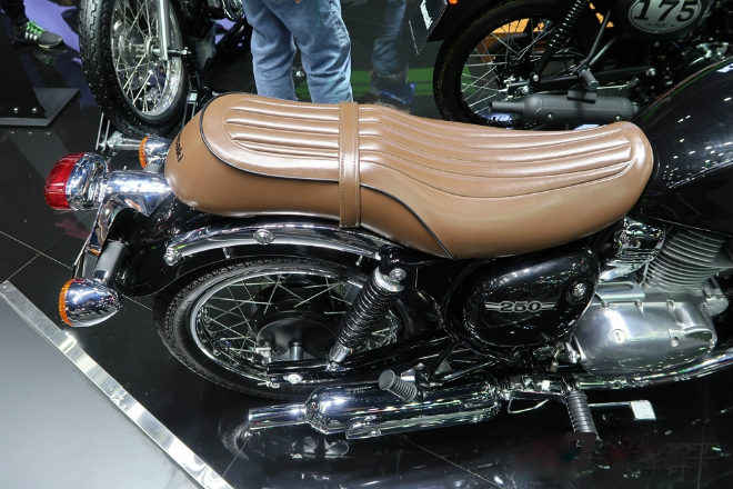 Phát thèm xế nổ cổ điển Kawasaki W250 vừa ra mắt - 9