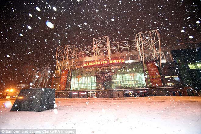 Nóng: Không Pogba, “Trời” giúp MU, derby Manchester có thể bị hoãn - 2