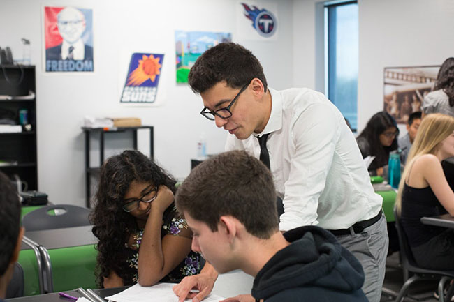 Phương pháp giáo dục có 1 không 2 của trường trung học tốt nhất nước Mỹ - 9